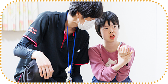 あんみアフタースクールでの言語トレーニングの様子